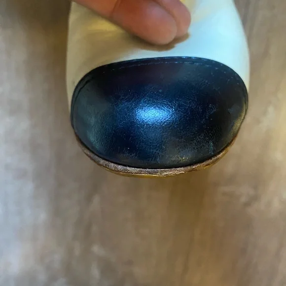 CHANEL Cream and Black Heeled Boots - Picture 9 of 16